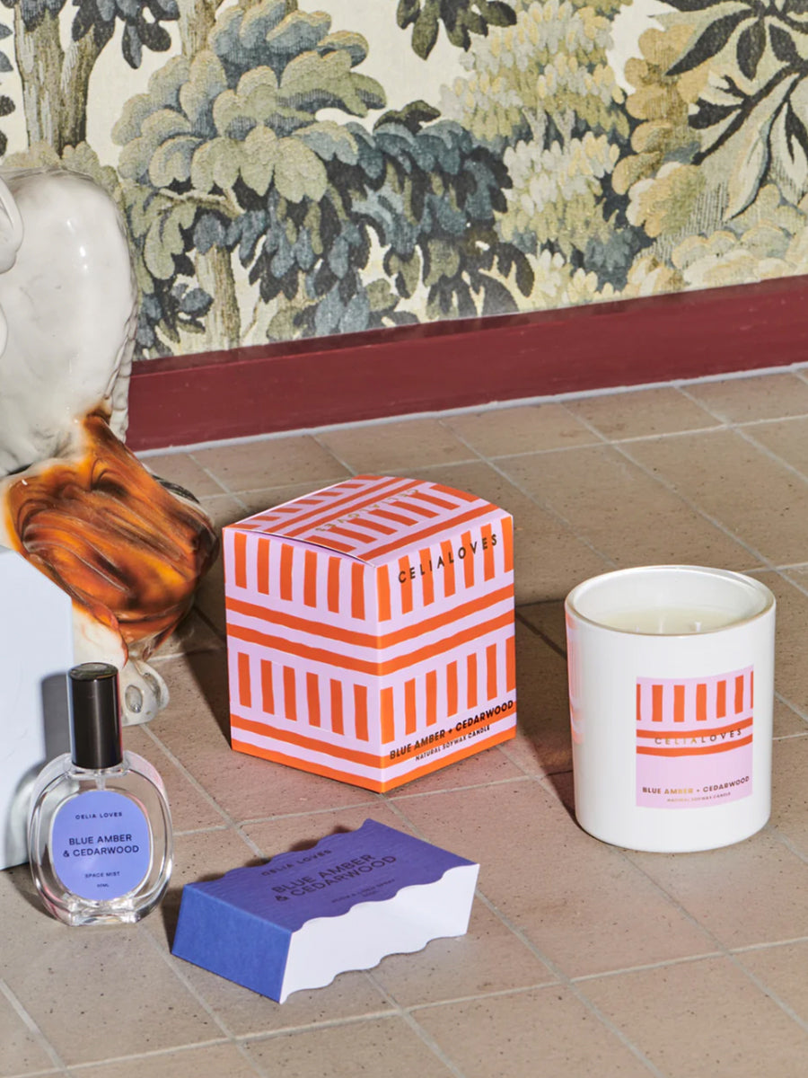 Blue Amber & Cedarwood Candle 195g