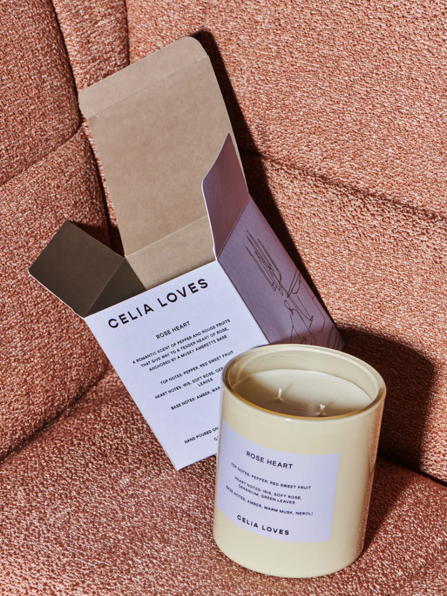 Rose Heart Candle 395g