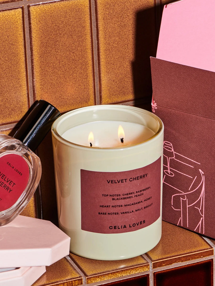 Velvet Cherry Candle 395g