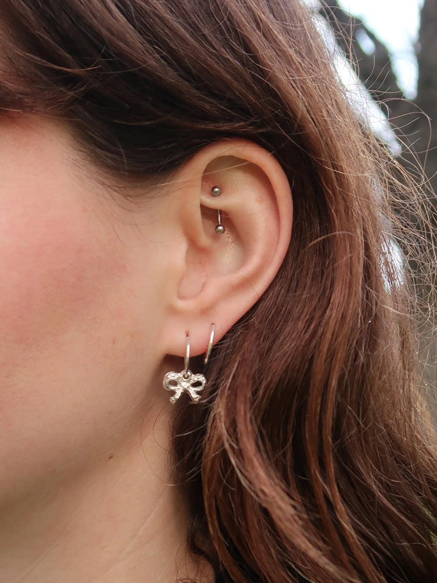 Bow Earrings Silver