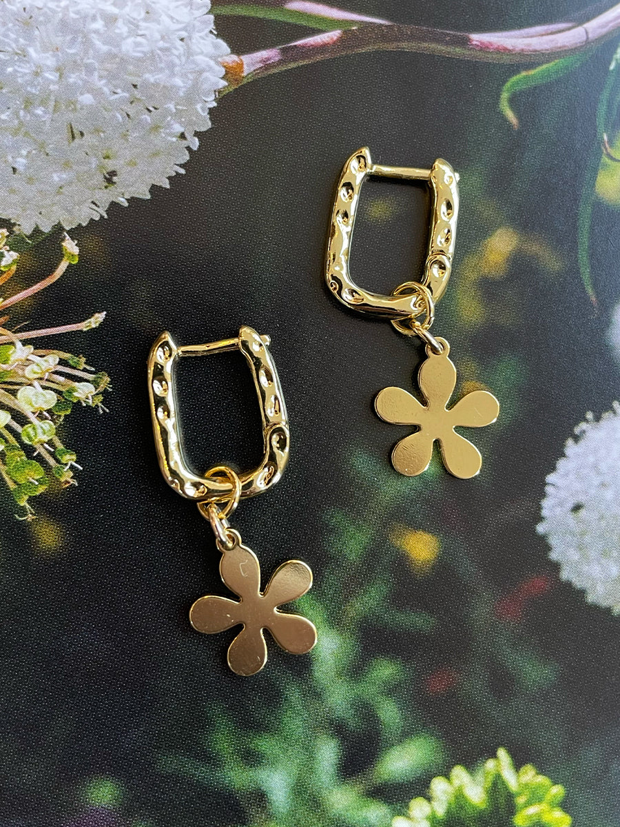 Daisy Earrings