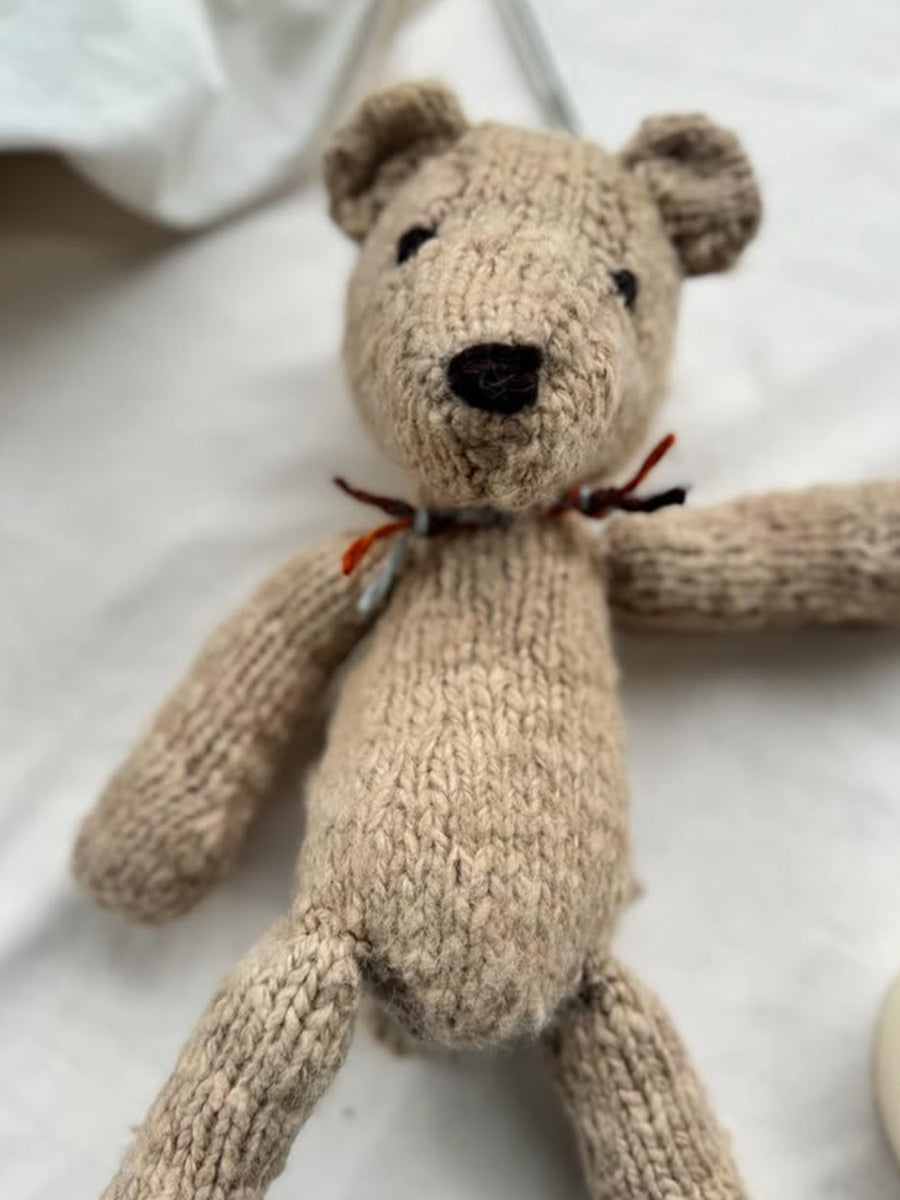 Ditsy Bear Cream