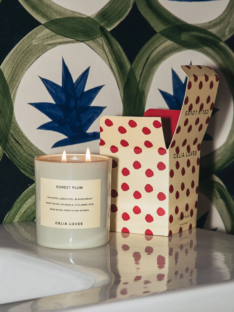 Forest Plum Candle 395g